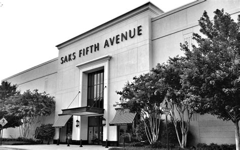 saks 5th ave richmond va.